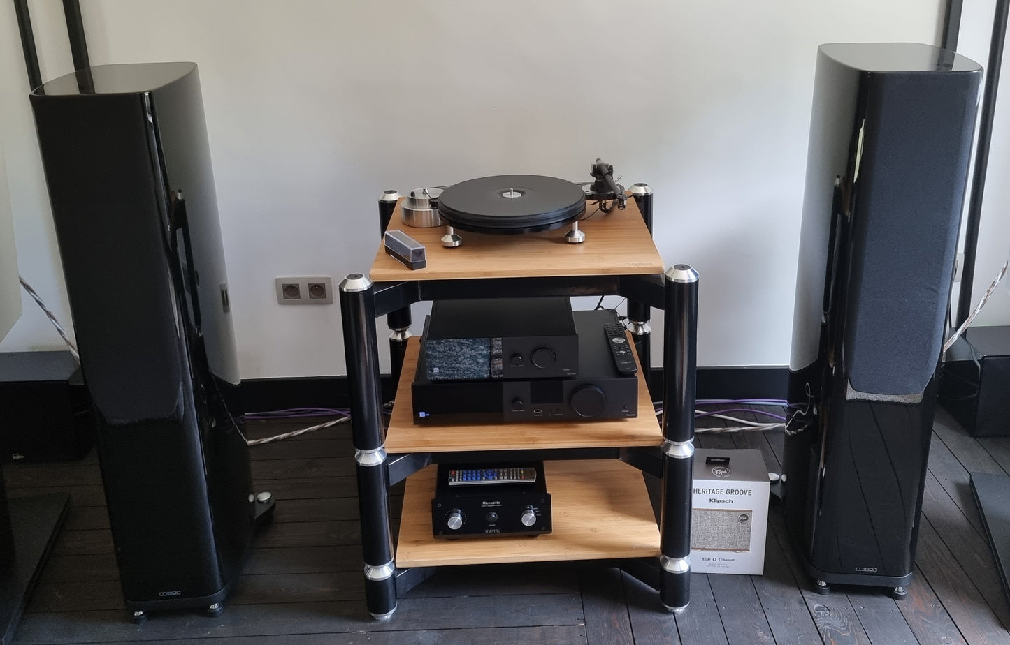 MISSION ZX-4 - Pair of Floorstanding Speakers - Black