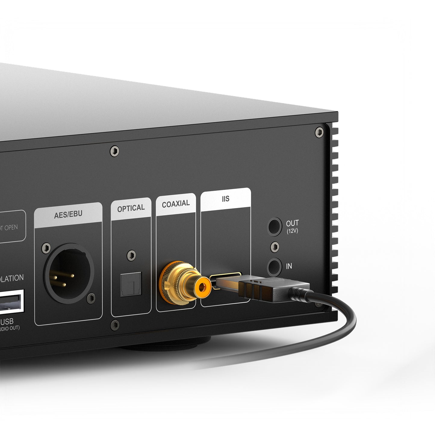 T8 rear panel zoom on audio outputs