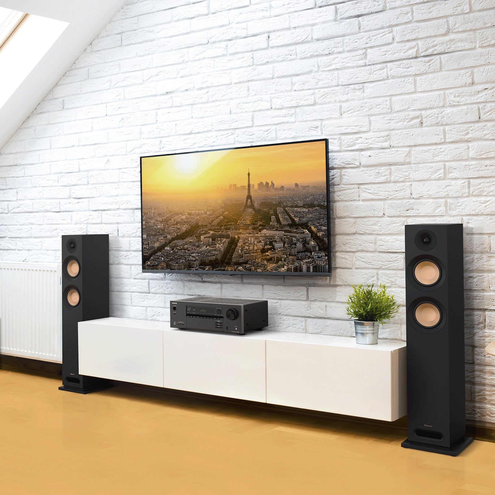 Onkyo TX-NR5100 7.2-Channel 8K AV Receiver